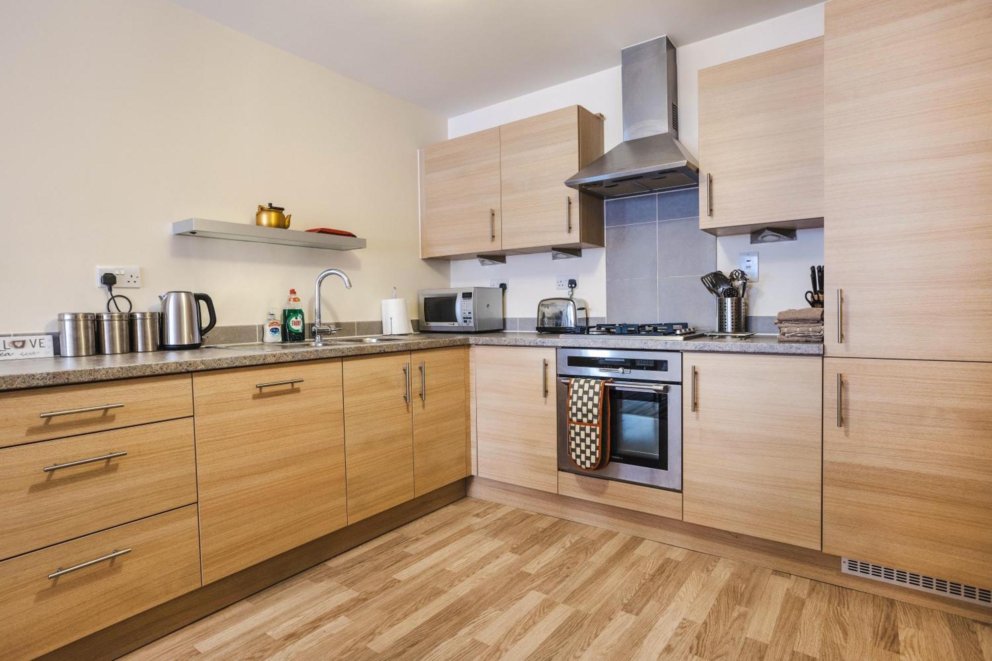 Centre Harbourside 2 Bedrooms 2 Bathrooms Bristol
