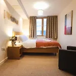 City Centre Apartment Harbourside 2 Bedrooms 2 Bathrooms