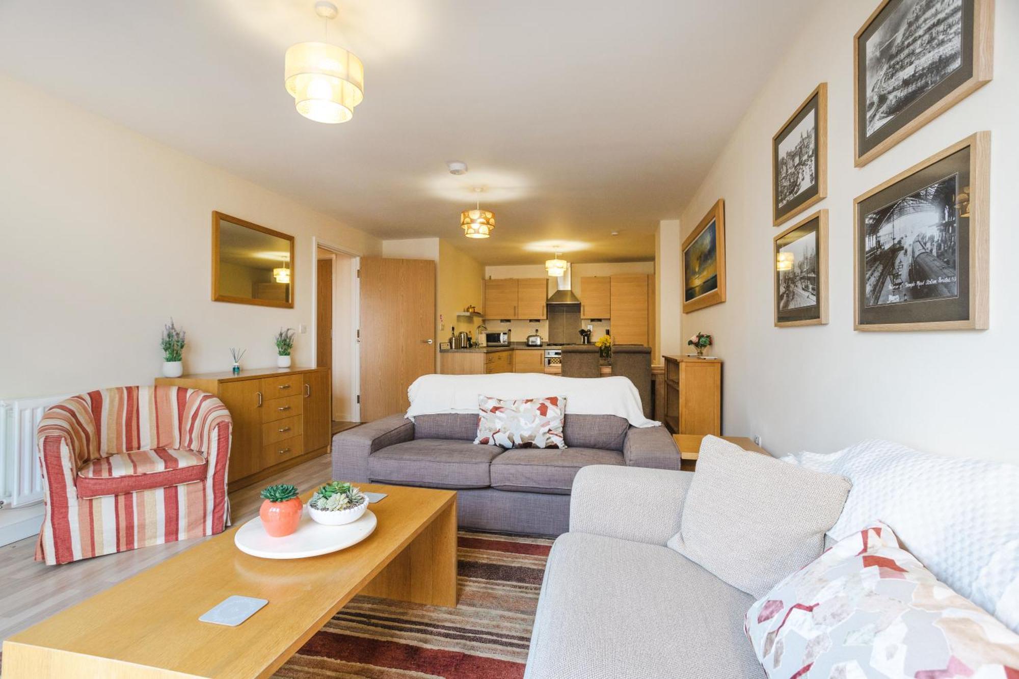 Centre Harbourside 2 Bedrooms 2 Bathrooms